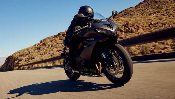 triumph daytona 660 unveiled globally