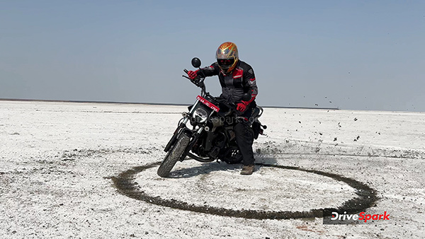 Hero mavrick 440 wheeling shot