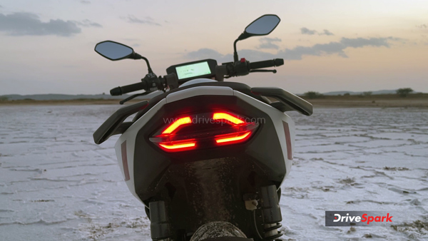 Matter aera 5000 tail lamp