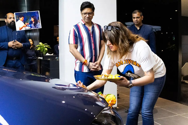 Singer Shaan Buys Mercedes Benz EQS 580 4Matic Singer Shaan Buys Mercedes Benz EQS 580 4Matic