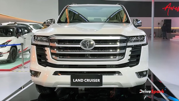 toyota recalls land cruiser lc300