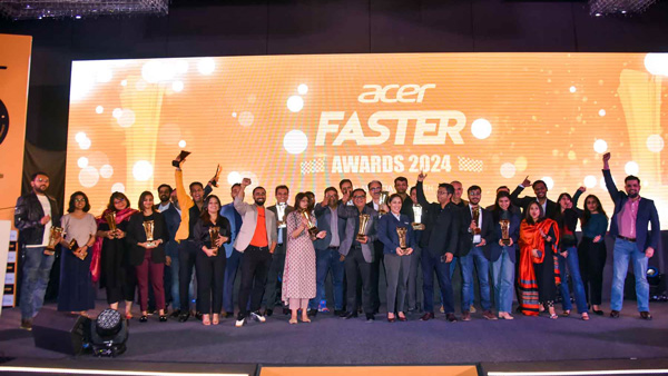 Acer faster awards final movement