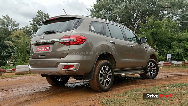 ford endeavour vs toyota fortuner