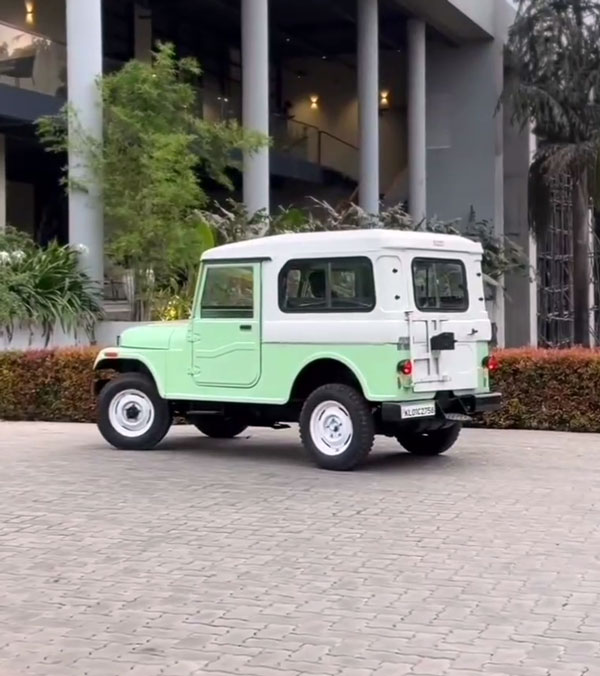 Restore jeep rear look