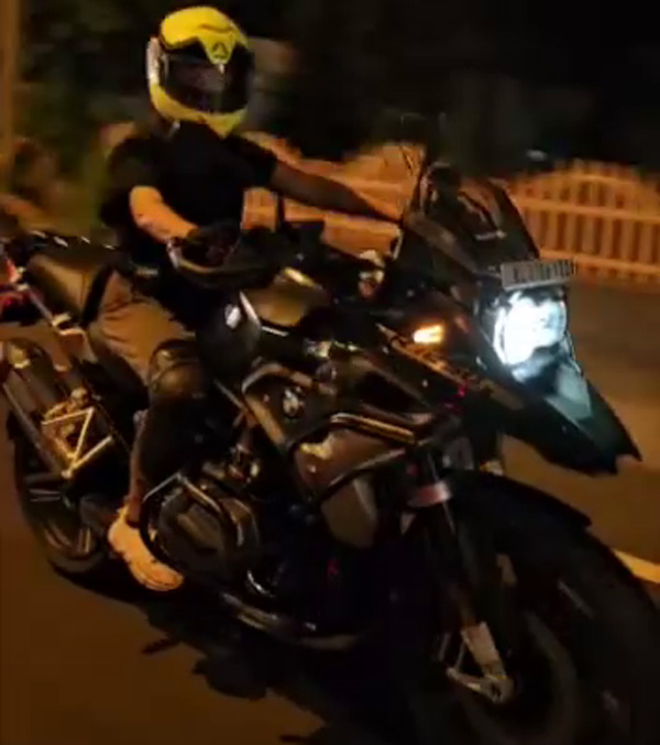 manju warrier seen on bike