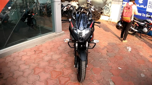 pulsar 220f in new avatar