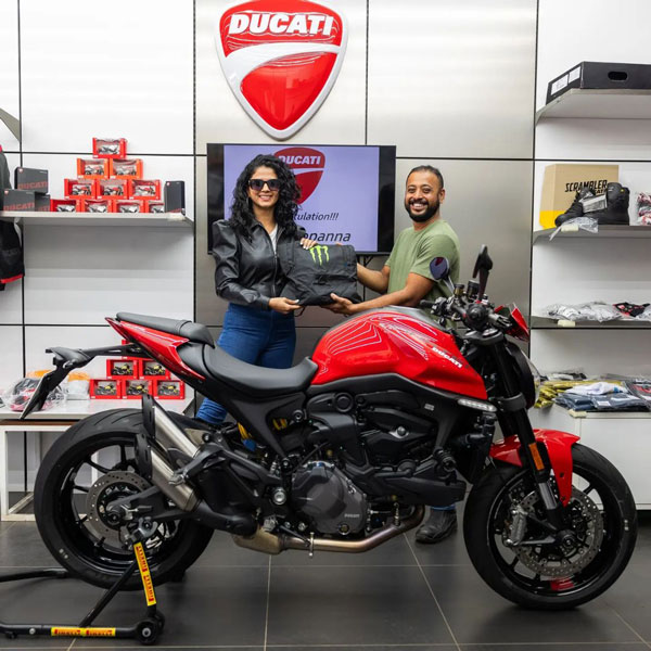 Daisy bopanna ducati monster Daisy bopanna ducati monster