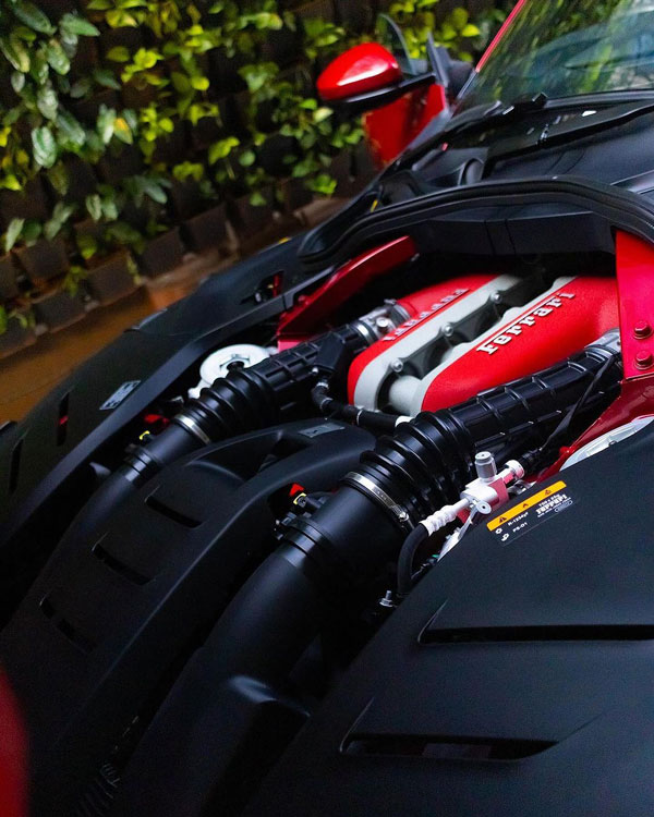 Ambani ferrari purosangue Ambani ferrari purosangue