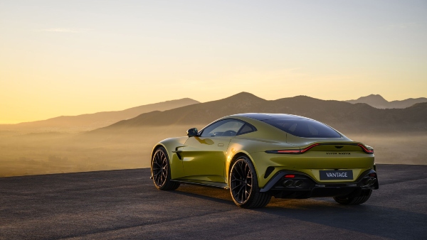 Aston martin vantage rear look