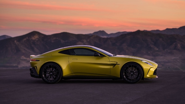 Aston martin vantage side look