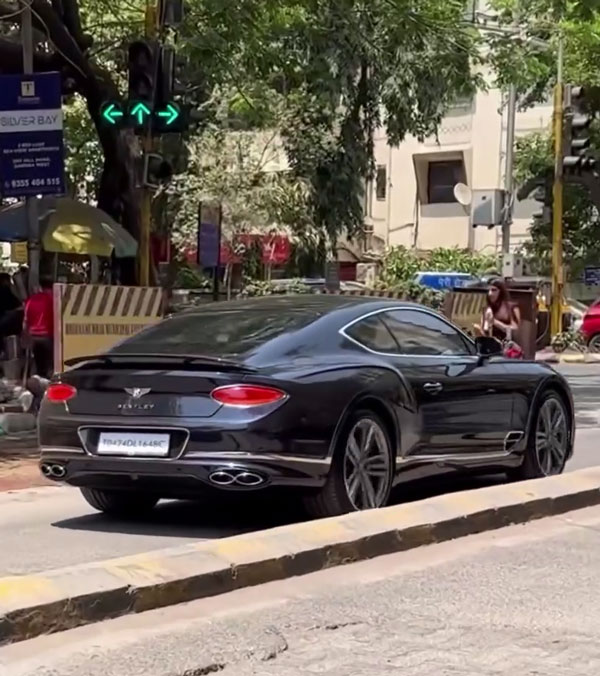 Bentley Continental GT V8