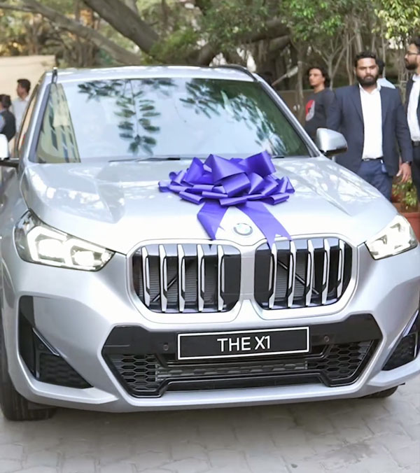actor darshan drives bmw x1 actor darshan drives bmw x1