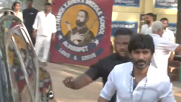 dhanush mercedes benz maybach gls