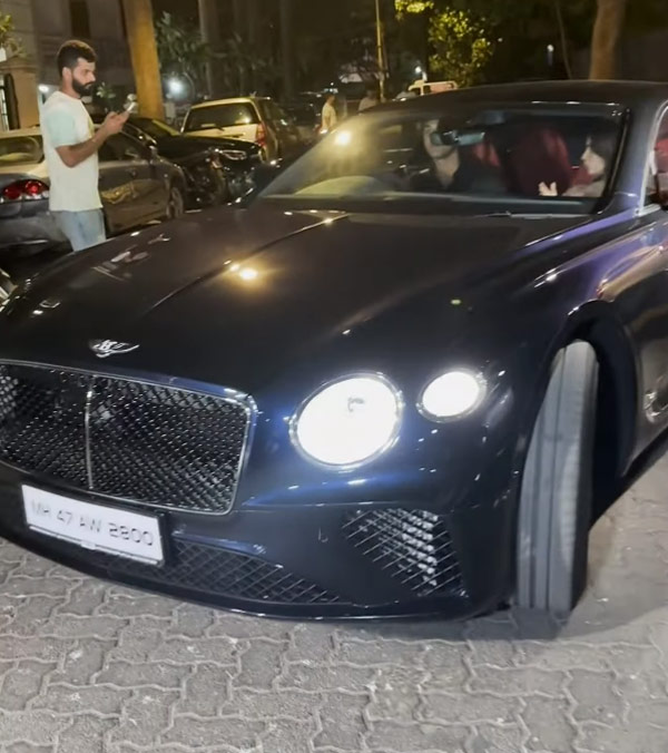 Bentley continental gt car
