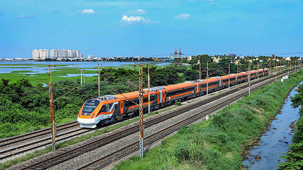 vande bharat 500ml water