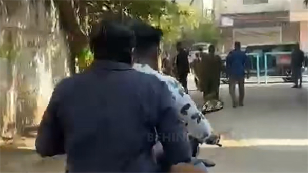 vijay sethupathi vote without helmet vijay sethupathi vote without helmet