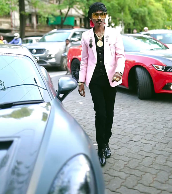 dolly chaiwala with porsche cayman