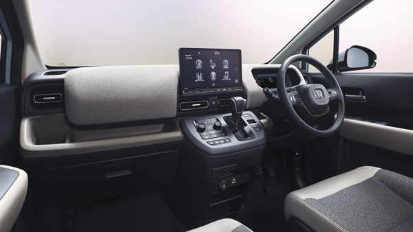 Honda freed interior