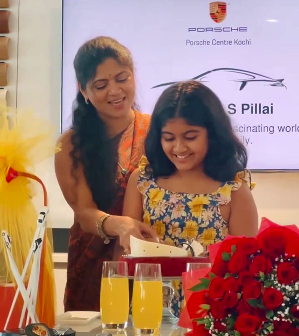 Female entrepreneur Female entrepreneur