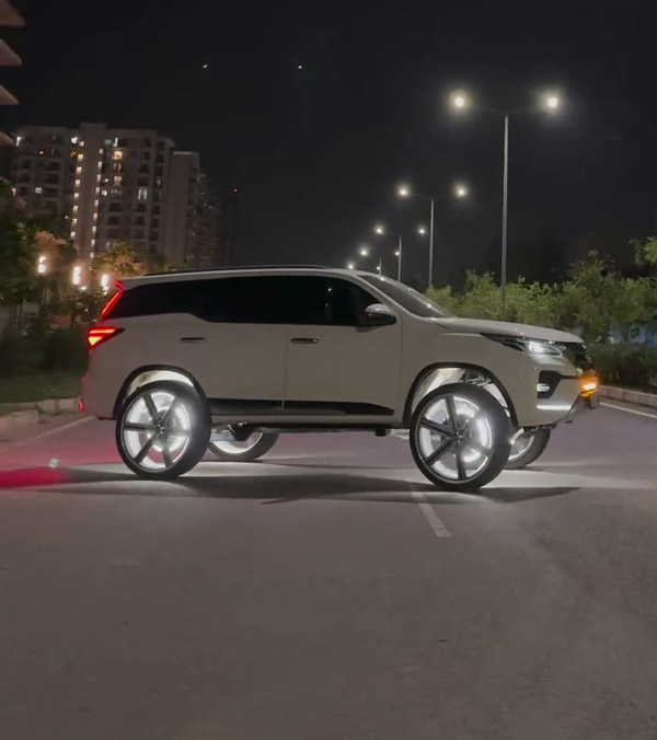 fortuner with massive alloy wheels