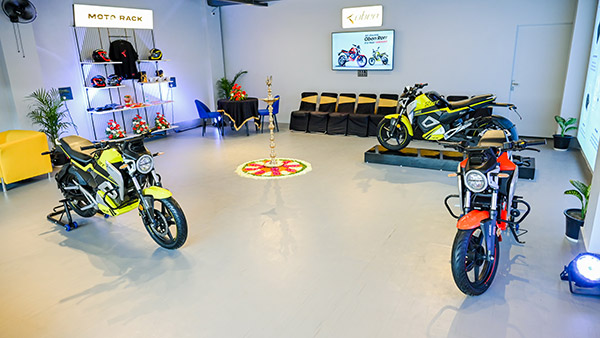 oben electric s first delhi showroom