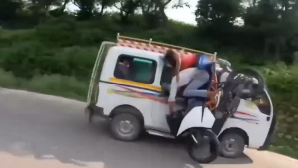 ktm bike rider wheeling