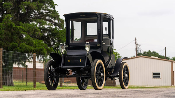 titanic electric car auction