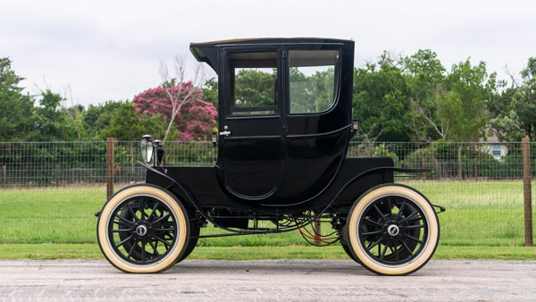 titanic electric car auction