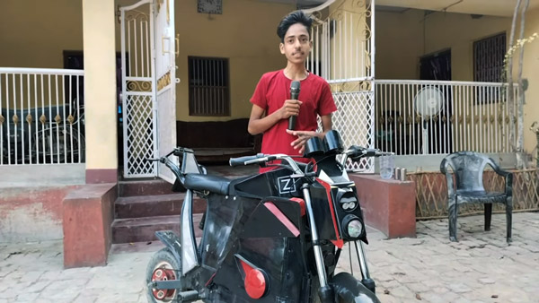 Teen builds e-bike from scrap