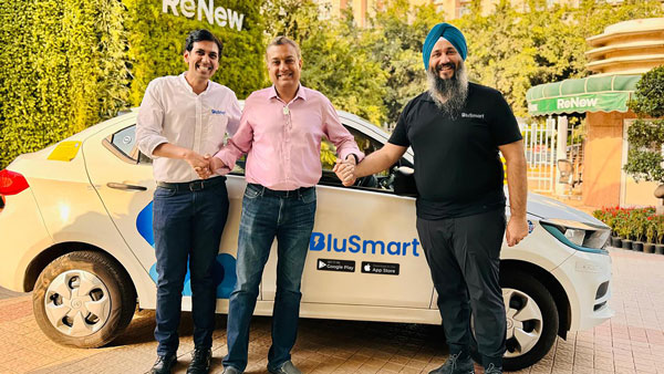 ms dhoni invests in blusmart