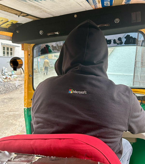 microsoft employee as auto driver