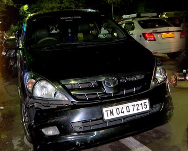 chennai jam bazaar car accident