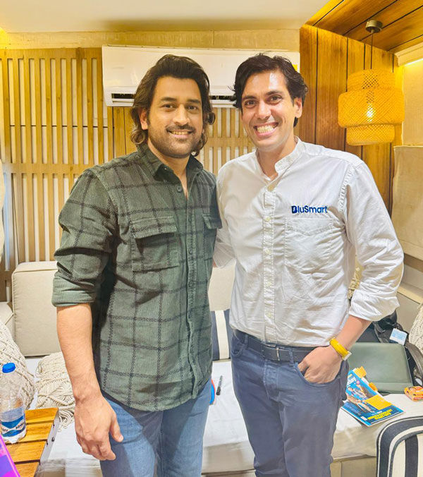 ms dhoni invests in blusmart