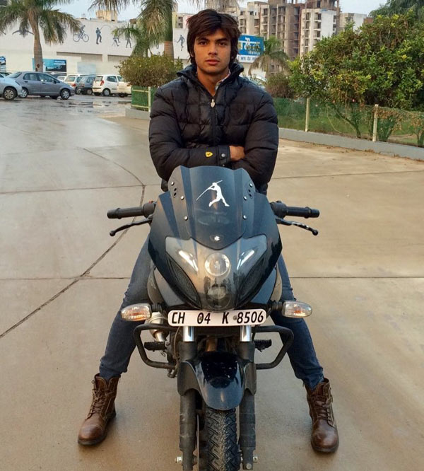 neeraj chopra car bike collections