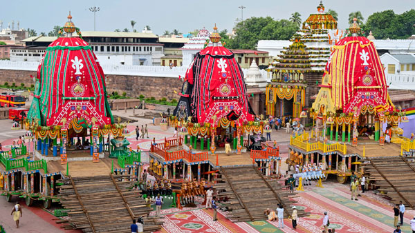 iconic roads to explore india