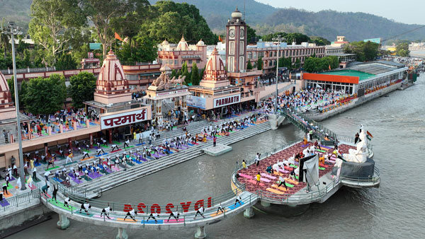 iconic roads to explore india