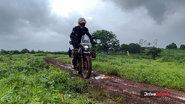 Yezdi Adventure Review