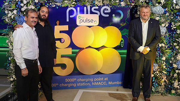 Anant ambani inaugurate jio-bp 500th ev charging station