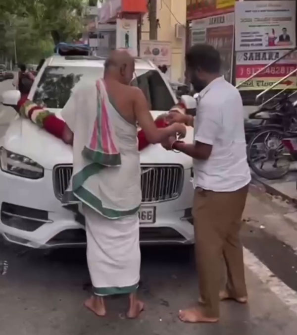 gold suresh luxury car collections