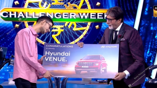 Kbc winner receives hyundai venue