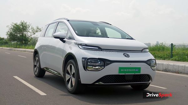 MG Windsor 101 Cars Delivery