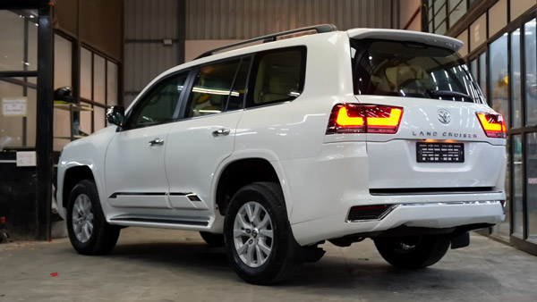 old toyota land cruiser converted