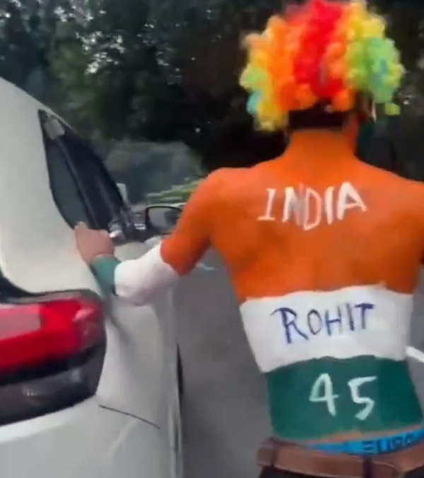 rohit sharma stopped his car rohit sharma stopped his car