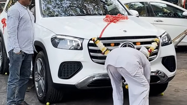 Salman Khan Father Salim Khan Buys Mercedes Benz GLS Salman Khan Father Salim Khan Buys Mercedes Benz GLS