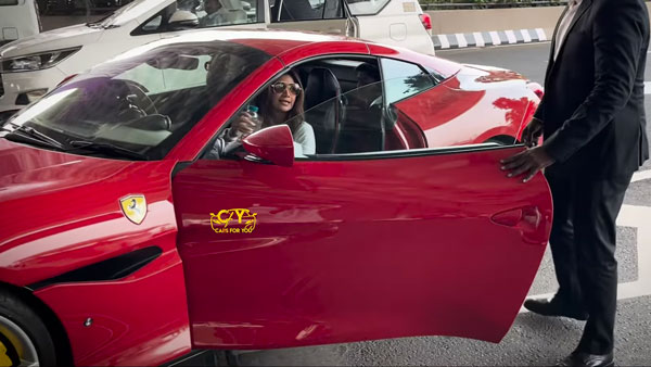 shilpa shetty in ferrari car