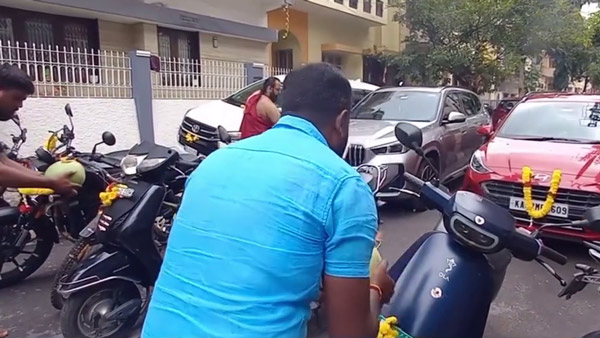 tharun sudhir rides harley-davidson x440 tharun sudhir rides harley-davidson x440