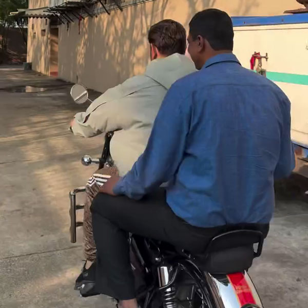 Dhoni s Bike Ride With His Fan Dhoni s Bike Ride With His Fan