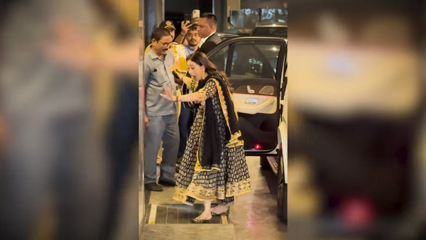 Karisma Kapoor Spotted In Mercedes-Benz GLE Luxury SUV