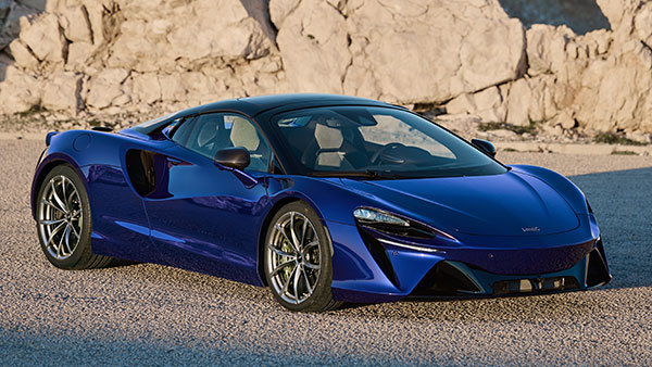 Mclaren automotive transitions to emirati ownership