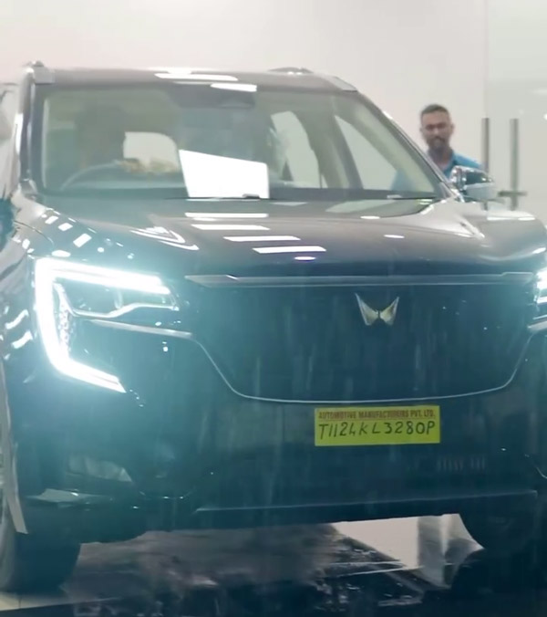 sheetal elzha buys mahindra xuv700